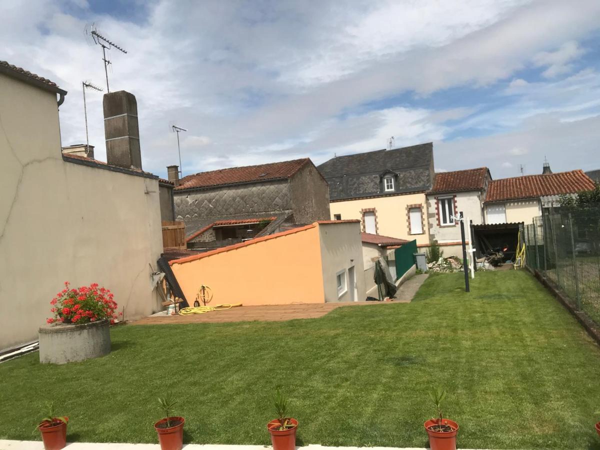 Les Gites De La Frerie La Gaubretiere 외부 사진